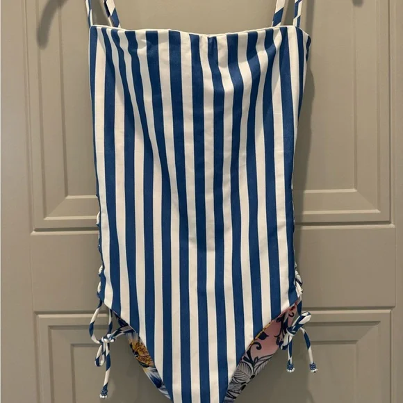 NWT AGUA BENDITA mariel reversible one piece swim suit - Picture 7 of 8